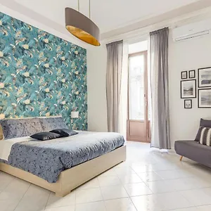 green-apartment-catania.catania-hotels.net/