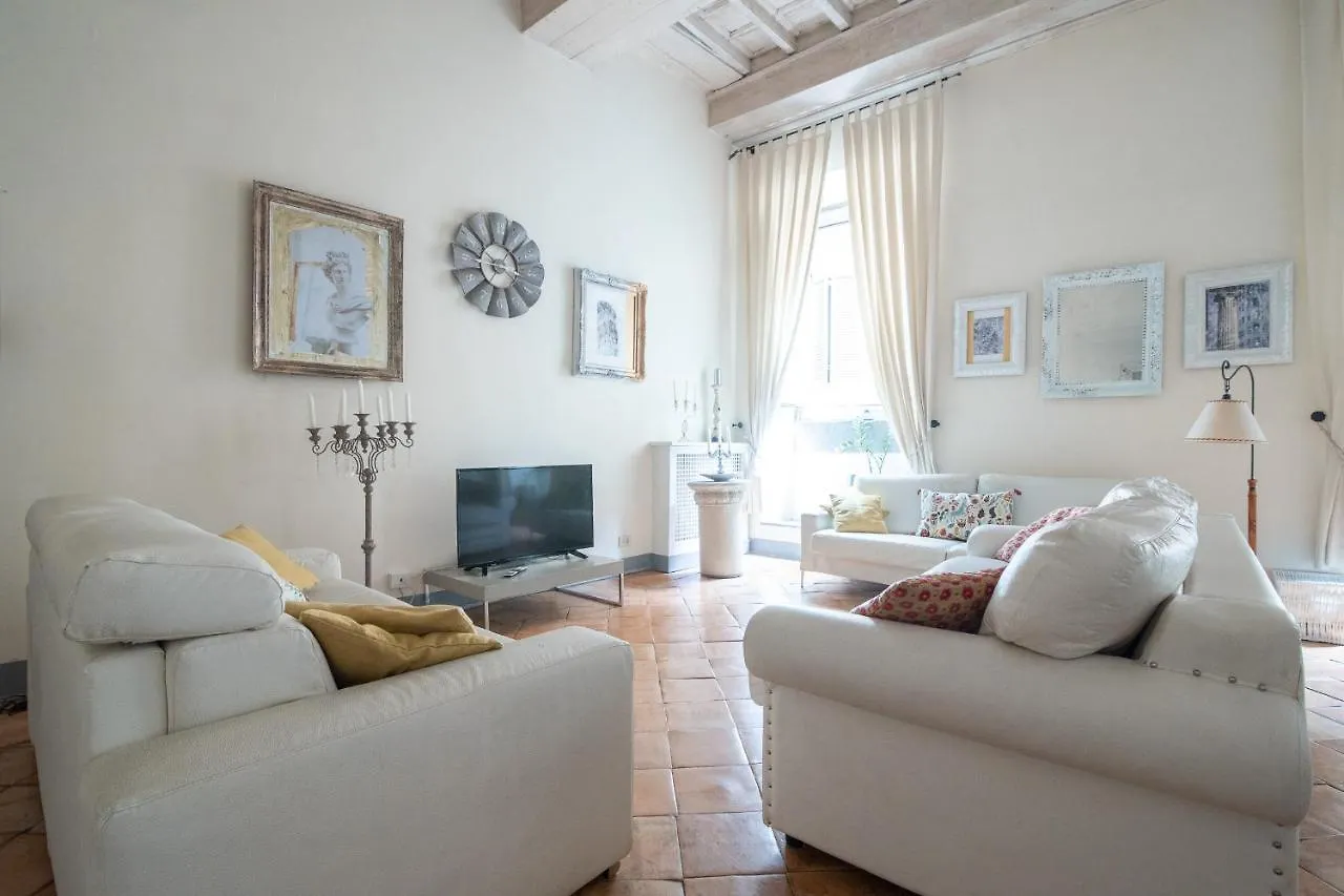 Luxury Piazza Navona Escape 11 Apartment Rome