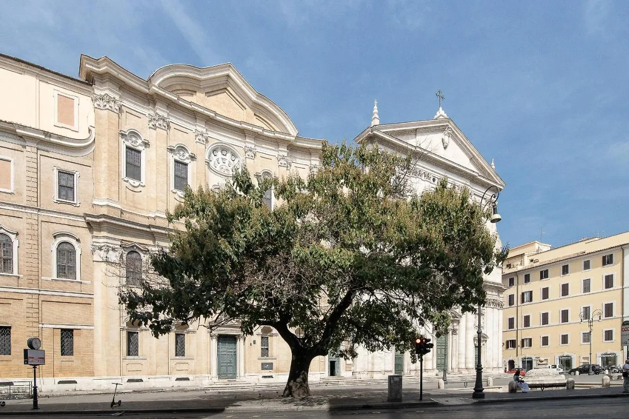 Luxury Piazza Navona Escape 11 Apartment Rome